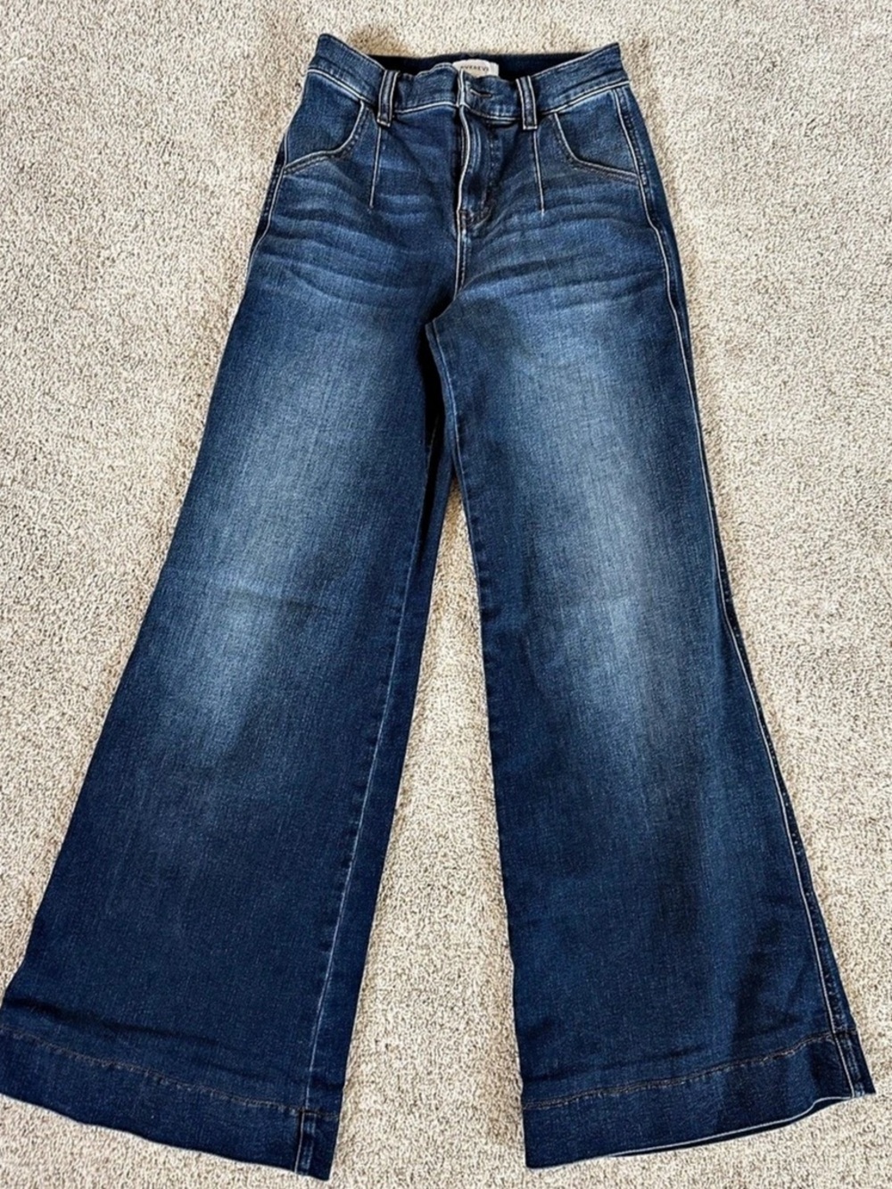 Evereve High Rise Wide Leg Jeans, size 25
